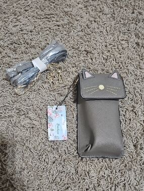 NWT Brentano Bag Cat Purse Crossbody Embroidered Phone Carrier